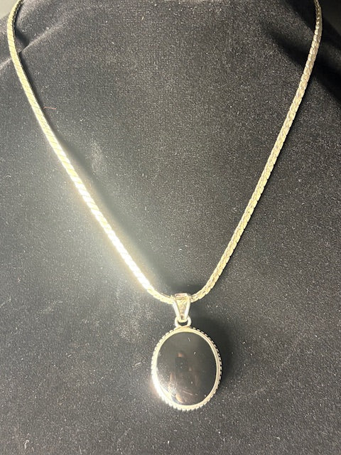 Vintage Reversible Pendant — Black Onyx & Pink Quartz, Silver-Toned